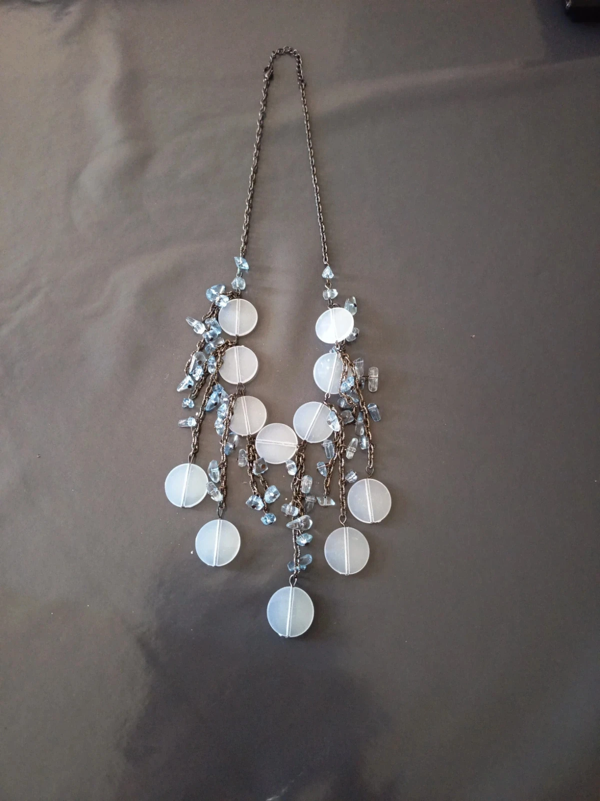 Collier fantaisie bleu